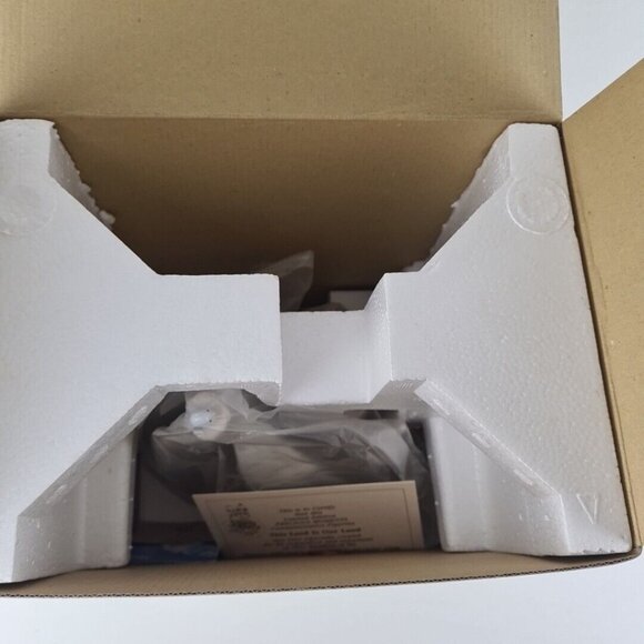 Precious Moments This Land Is Our Land 527386 Commemorative Figurine Vintage - Picture 10 of 13